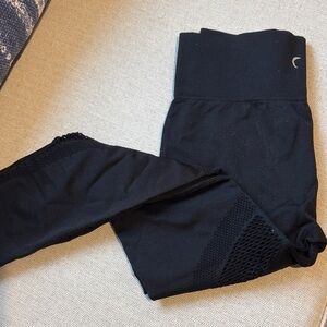 ZYIA Active Black Ribbed Waistband Detail Leggings